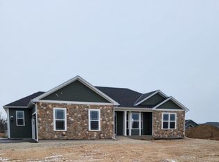 400 Kensington Court Lt 136 Georgian, Williams Bay, WI 53191