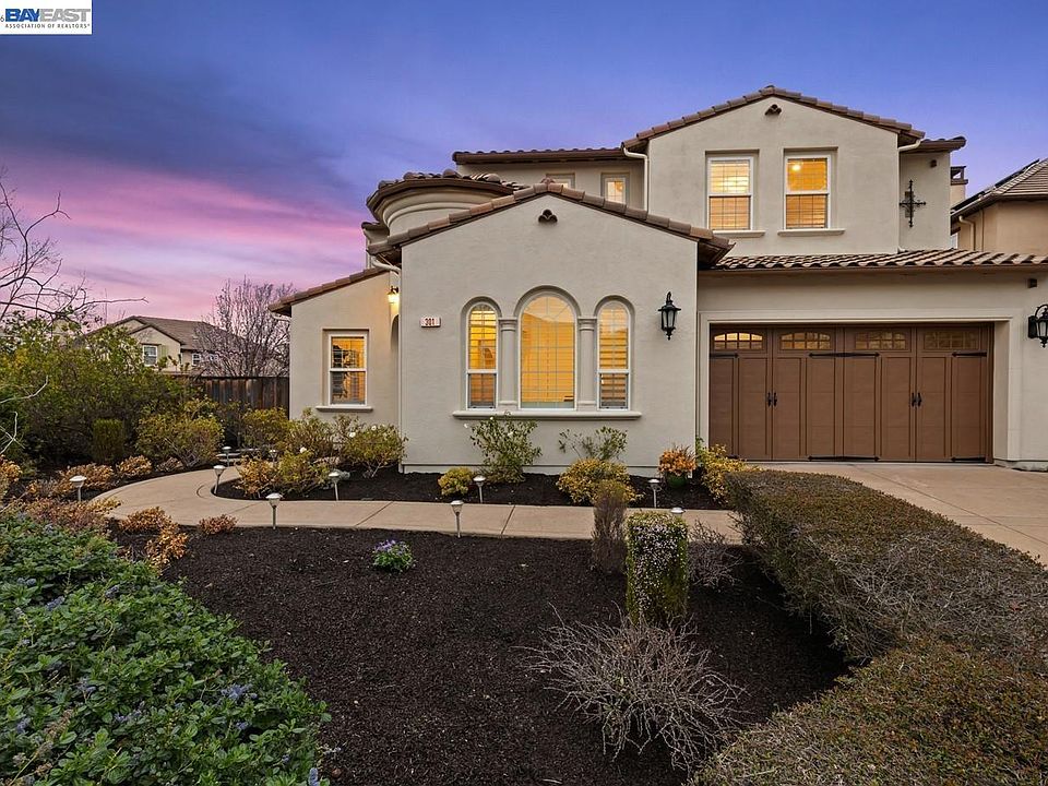 1st image of 301 Friesian Ct