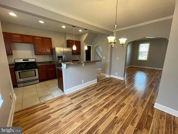 5th image of 4528 Pimlico Rd
