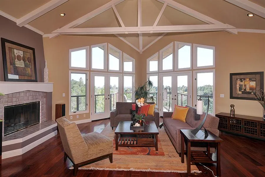10590 Chardonnay Ln photo 1