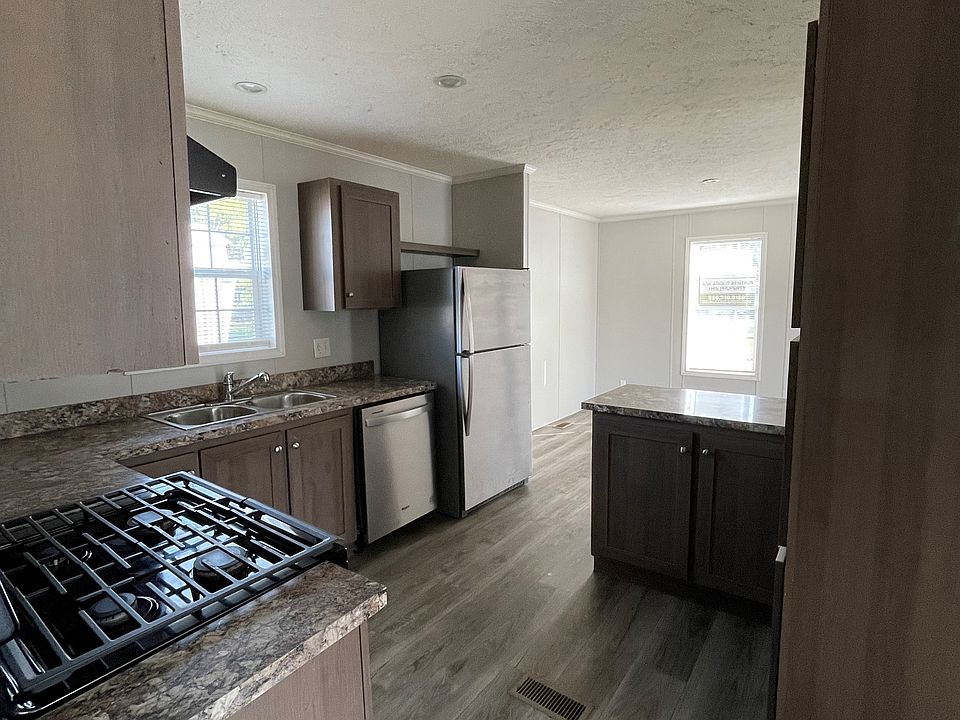 2nd image of 5407 Aloha Ln #286