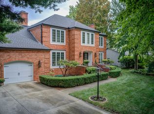 4014 Farhills Dr, Champaign, IL