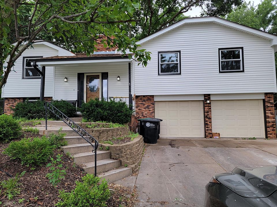 1st image of 15925 Douglas Cir