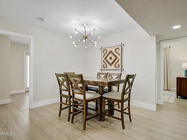 6863 E Kelton Ln — Photo 10