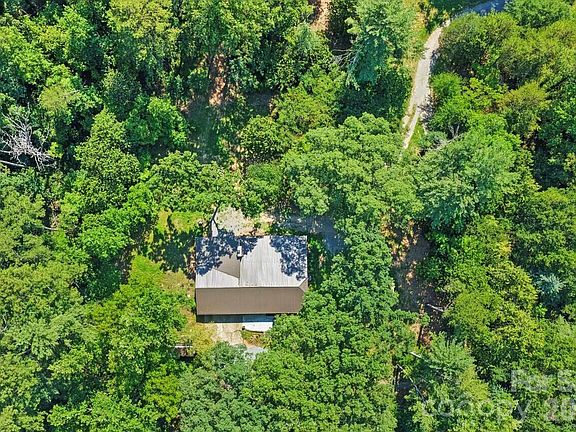 2nd image of 548 Cherry Mountain St