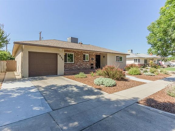 3rd image of 3532 E Redlands Ave