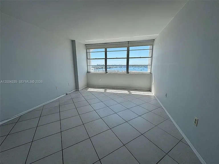 18041 Biscayne Blvd #1603 — Photo 17