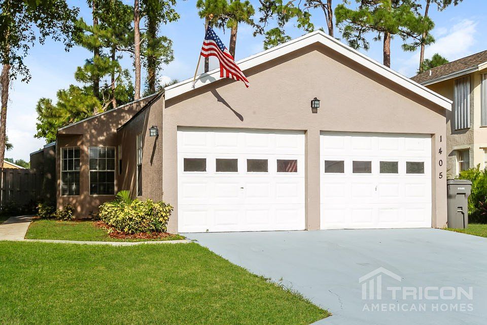 1st image of 1405 Climbing Rose Ln