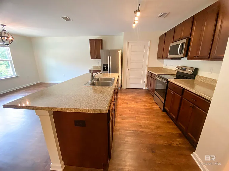 12239 Cressida Loop — Photo 6