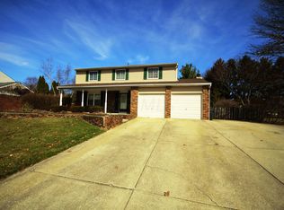 9572 Merry Ln, Pickerington, OH 43147