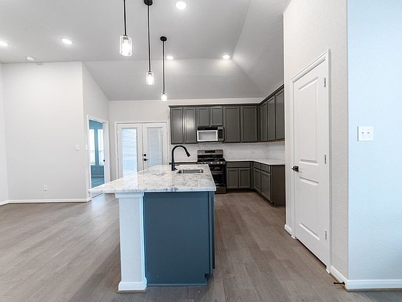7th image of this home