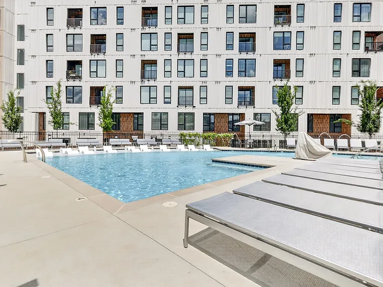 The Chartwell at Marathon Village — Photo 40