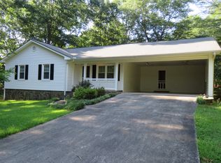 147 Moore Rd, Jackson, GA 30233