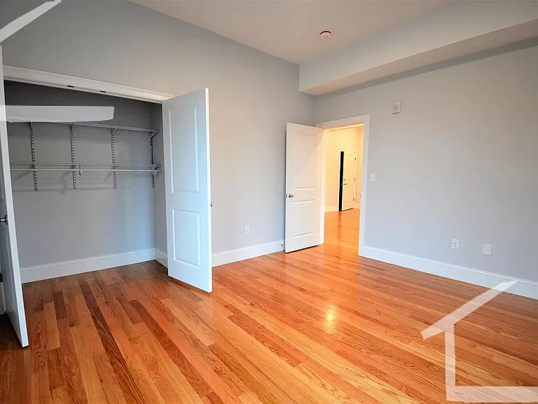 68 Murdock St #1 — Photo 3