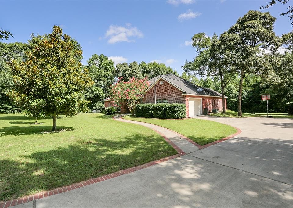 1st image of 18476 Hills Lake Ct