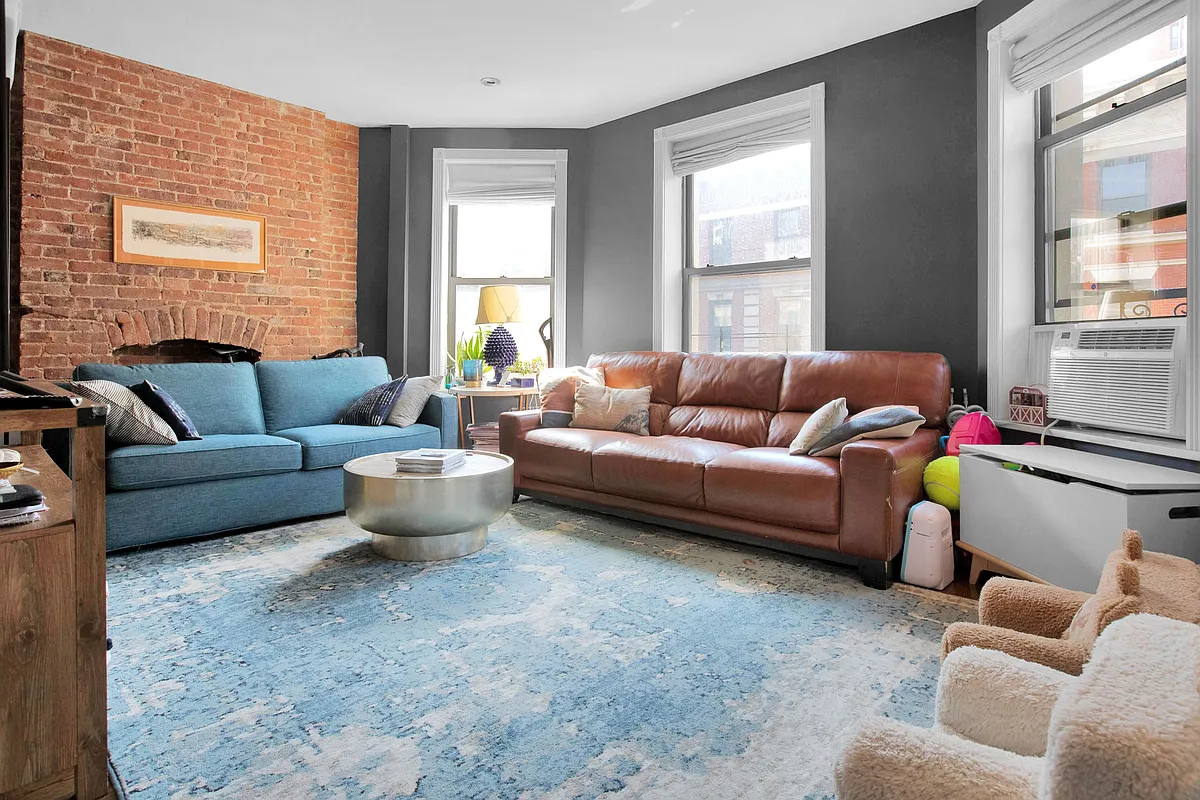 Building Photo - 321 W 94th St #5E