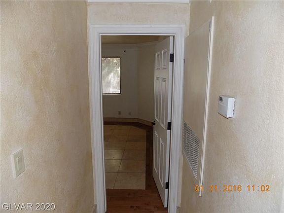 4th image of 5034 S Rainbow Blvd Unit 205