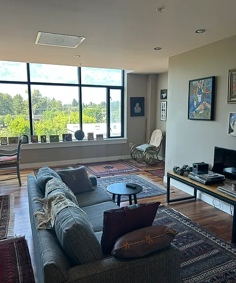 136 SW Washington Ave #404 — Photo 5