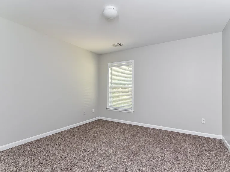 1 Horseshoe Ln — Photo 13