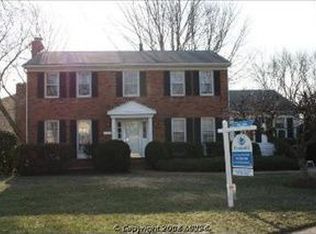 5901 Bing Ct, Alexandria, VA 22315