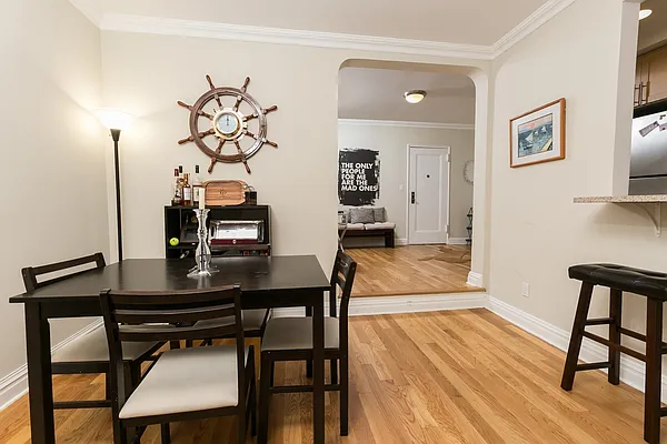 Rented by Stonehenge NYC LLC | media 6