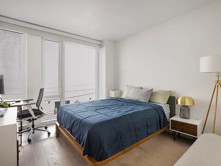 144 1st St #2C — Photo 10