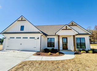 977 Hoodoo Rd, Beechgrove, TN 37018