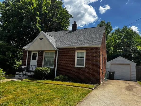 2520 Daleford Ave NE, Canton, OH 44705