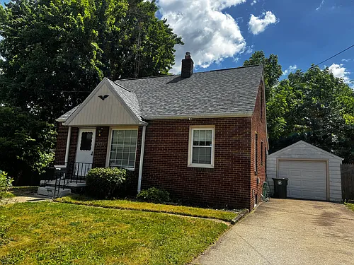 2520 Daleford Ave NE Photo 1 2520 Daleford Ave NE Photo 1