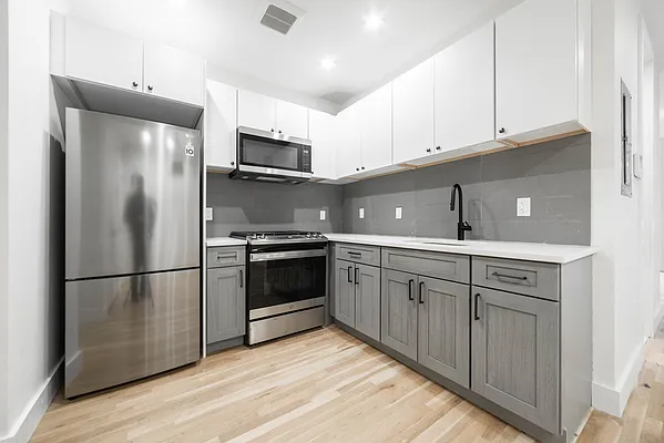 Rented by YHT Management Inc. | media 17