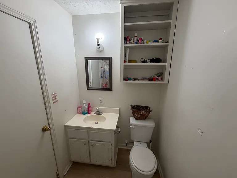 102 Kenwood Dr — Photo 7