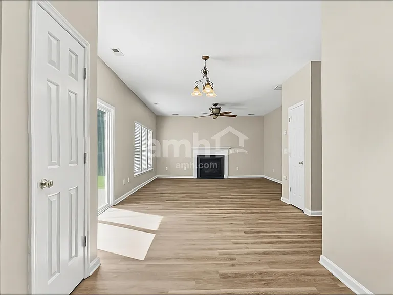 267 Sweet Alyssum Dr — Photo 5