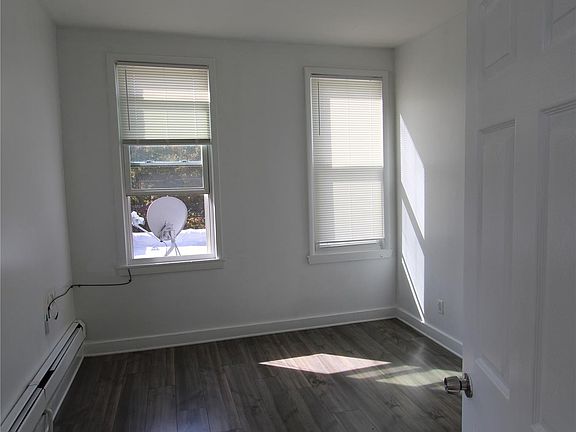3rd image of 159 N Main St Unit 2