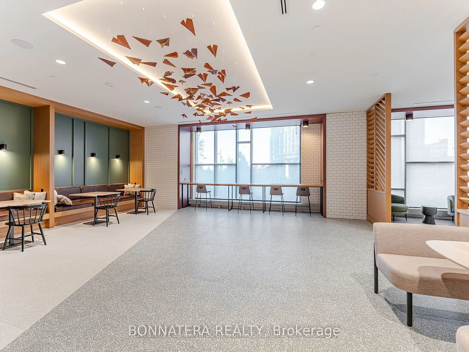 2 bed, $3,000 — Photo 3