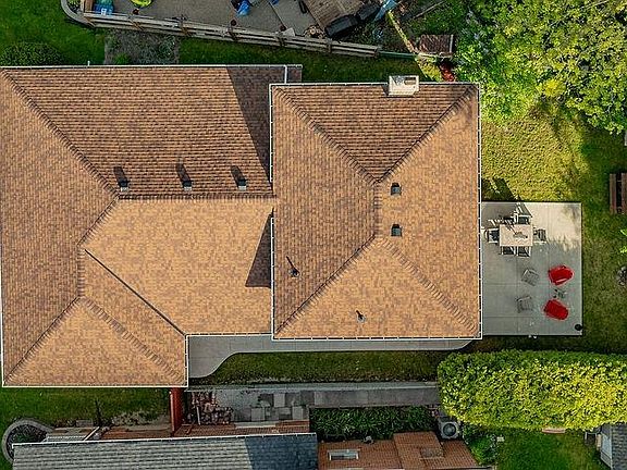 5th image of 20 Manorcrest St