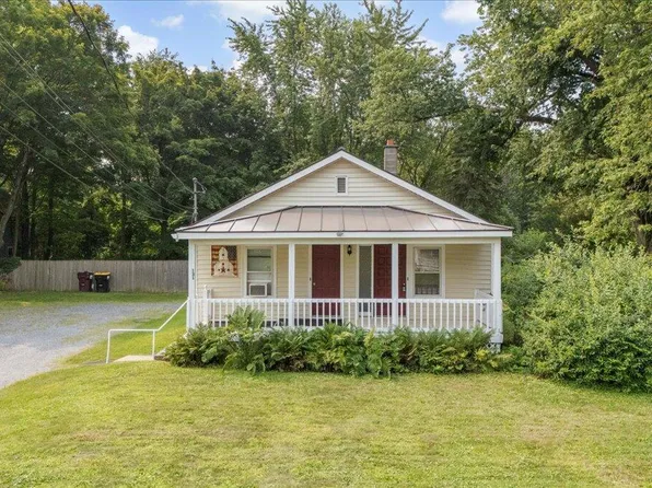 131 Lake Hill Road, Burnt Hills, NY 12027