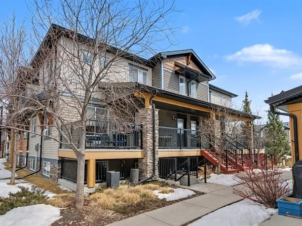 2781 S Chinook Winds Dr SW #11103, Airdrie, AB T4B 3S5
