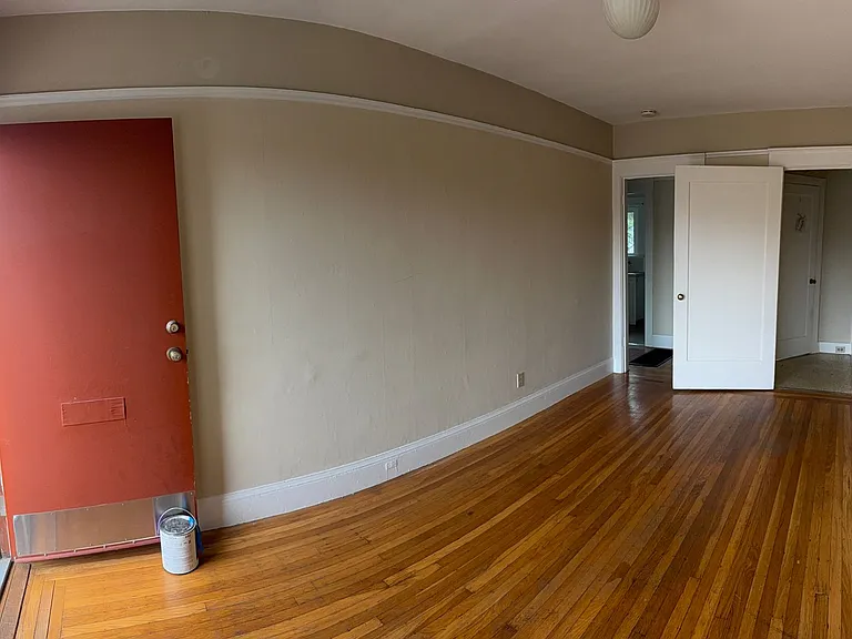 4426 Shafter Ave — Photo 5