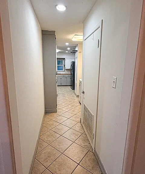 625 Catalina Pl — Photo 8
