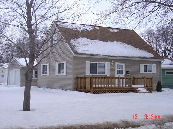 2nd image of 2401 Jackson Ave