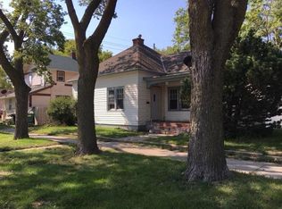 614 N Walnut St, Grand Island, NE 68801