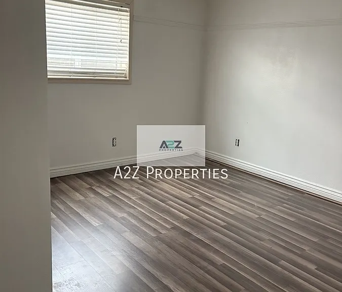677 N 440 West St — Photo 4