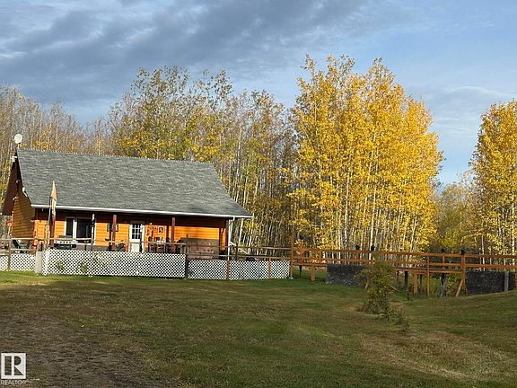 3rd image of 42070 Township Rd #463