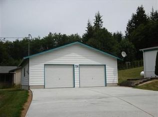 720 Vista Dr, Camano Island, WA 98282