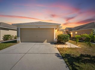 11812 Lynmoor Dr, Riverview, FL 33579