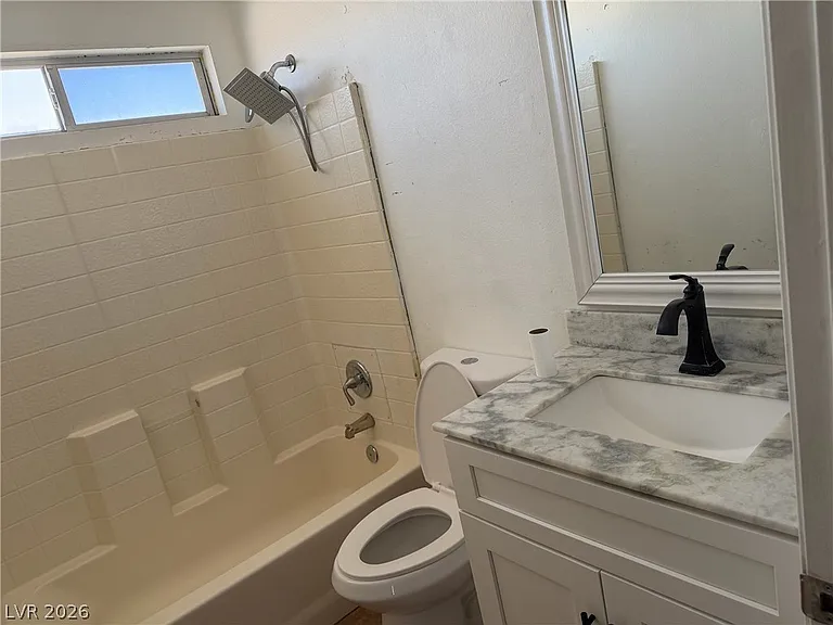 4633 Solar Eclipse Dr — Photo 8