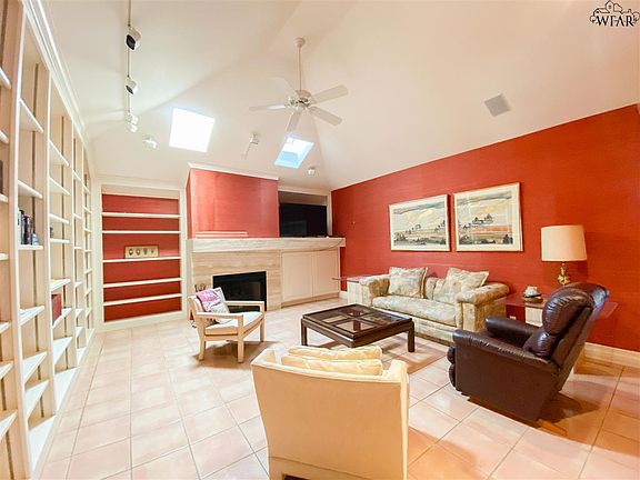 4th image of 4517 Tamarron Dr