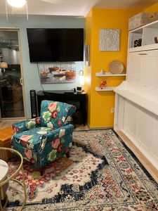 1323 Boren Ave APT 211, Seattle, WA, 98101