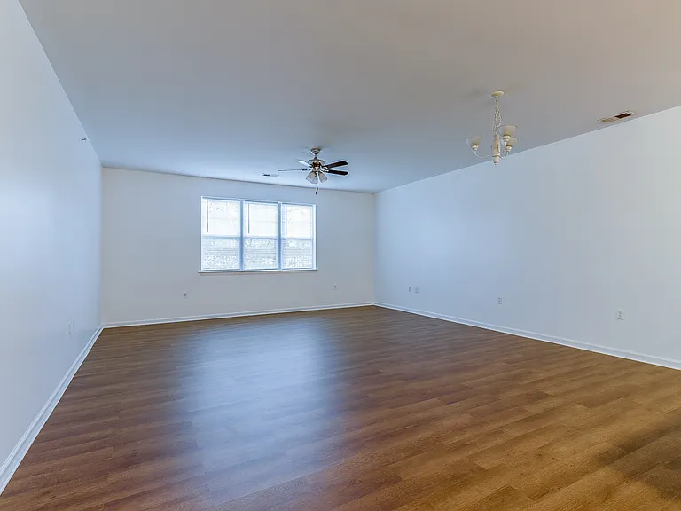 5212 Nuthall Dr #103 — Photo 4