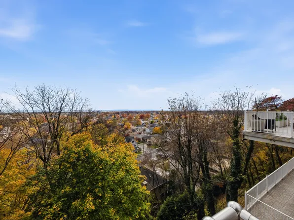 186 Flagg Place image 6 of 45